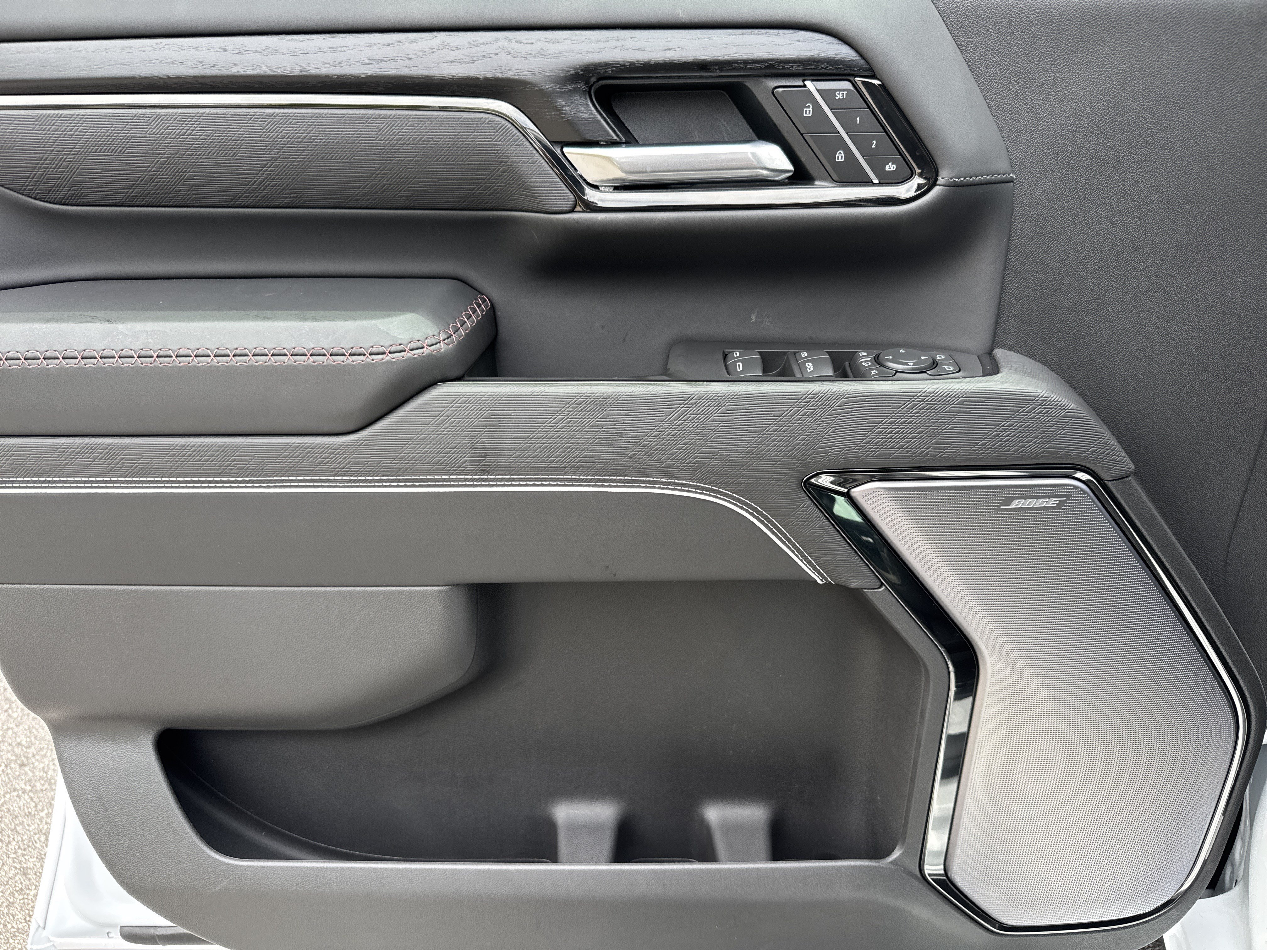 New 2026 GMC Sierra 2500 AT4X AWD/4WD image 14