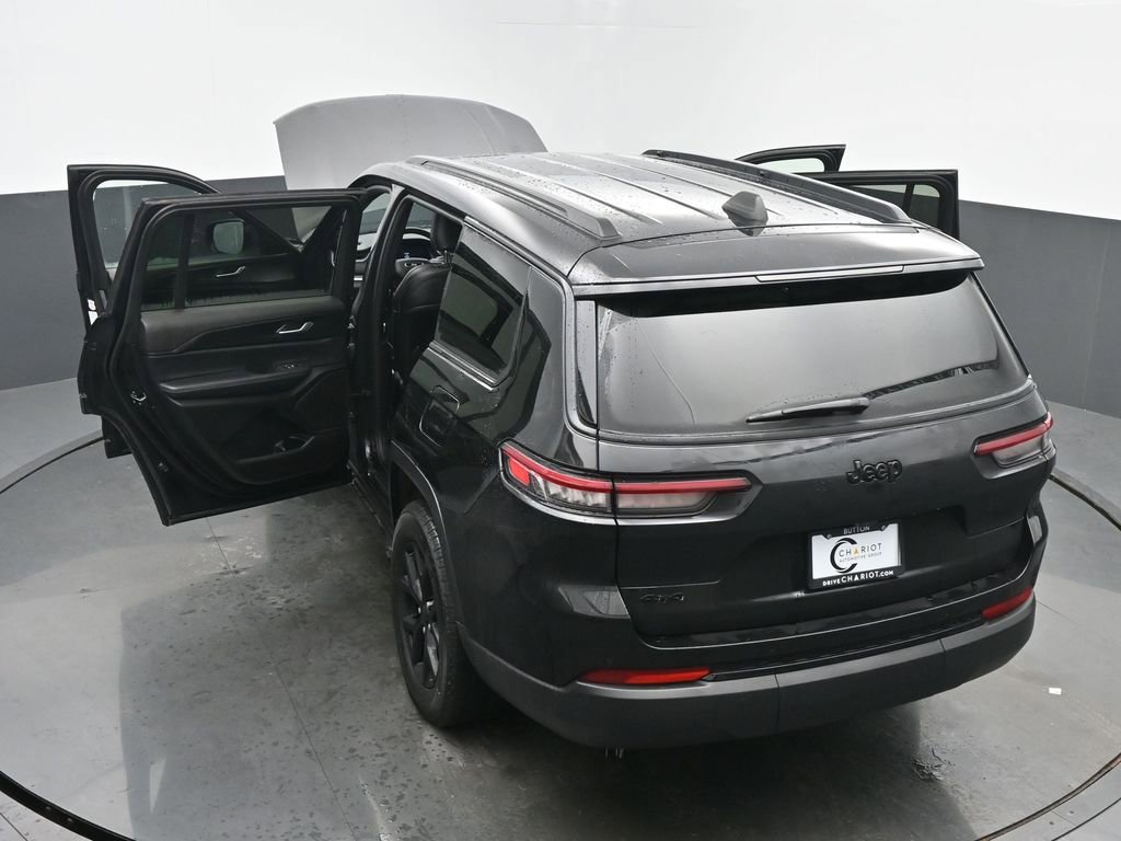 Used 2024 Jeep Grand Cherokee L Laredo AWD/4WD image 64