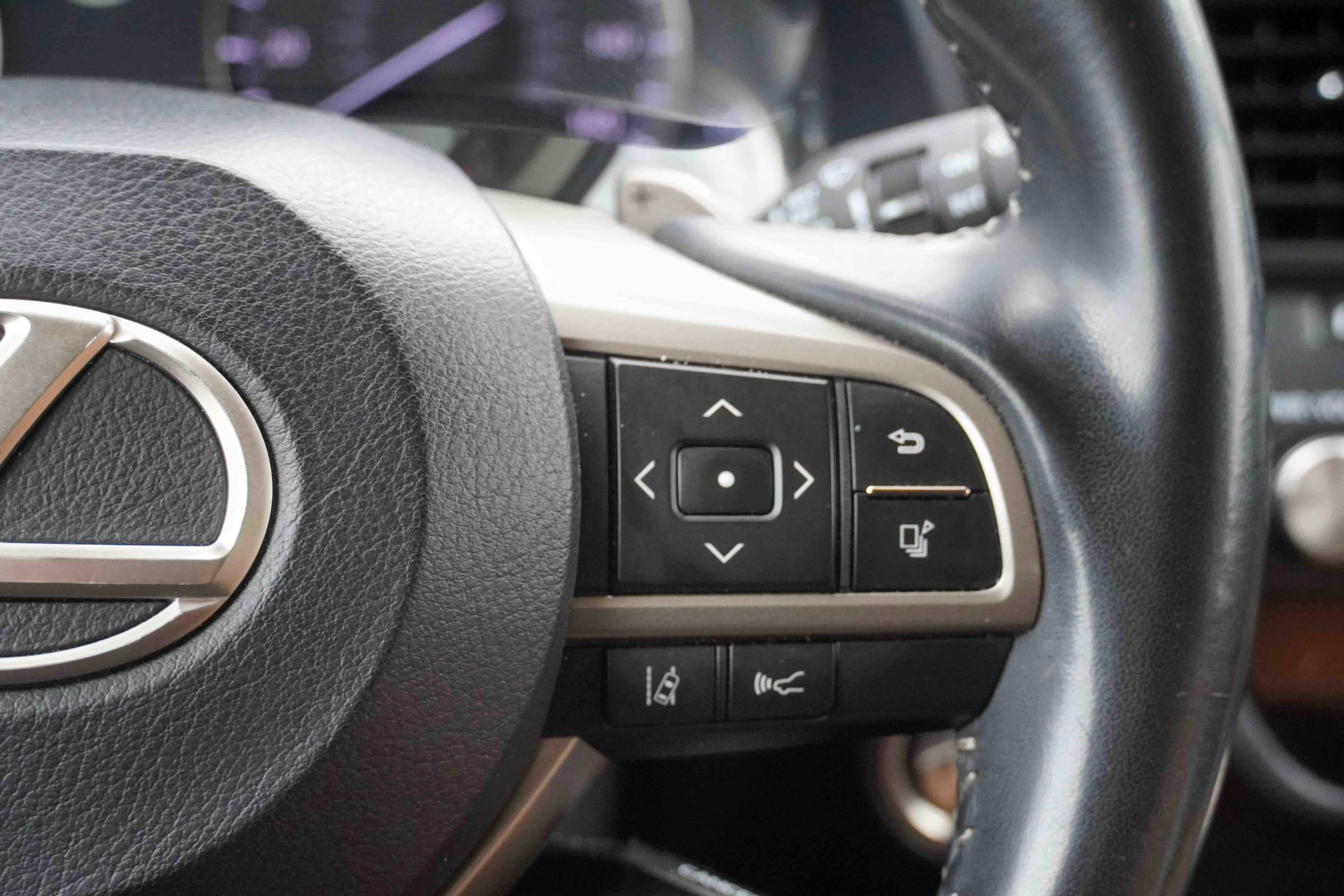 Used 2021 Lexus RX 350 FWD w/ Premium Package image 22