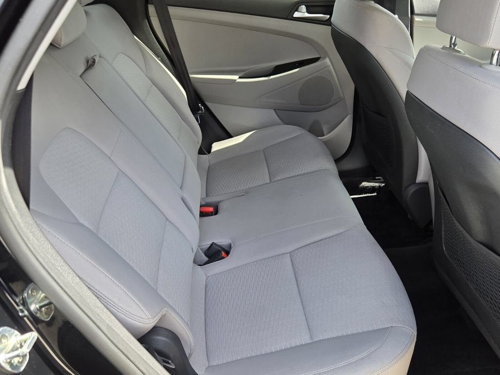 Used 2021 Hyundai Tucson Value FWD image 15
