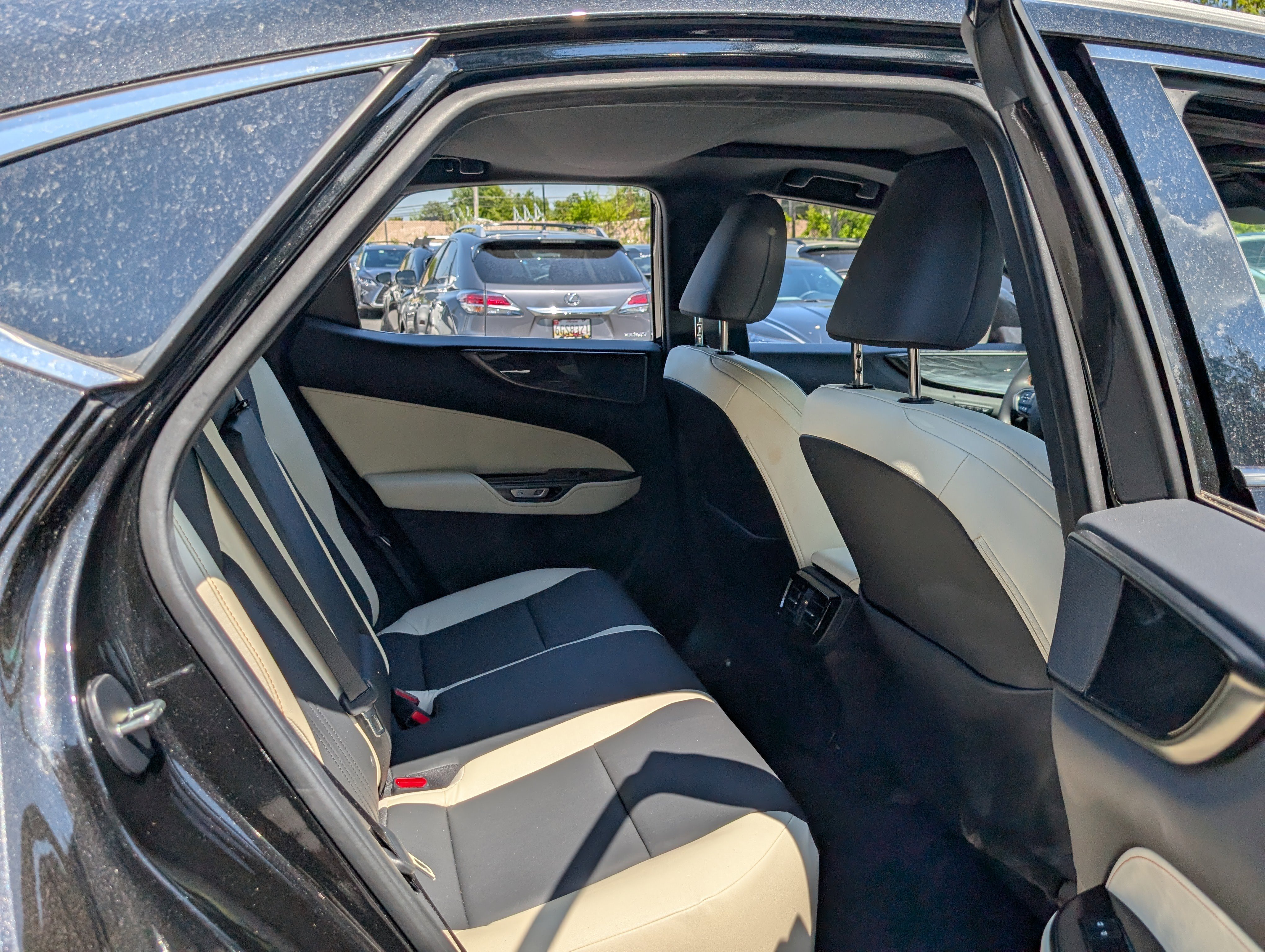 Used 2024 Lexus NX 350 AWD image 11