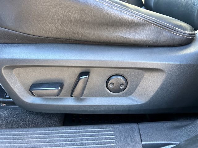 Certified 2023 Nissan Rogue SL w/ SL Premium Package image 11