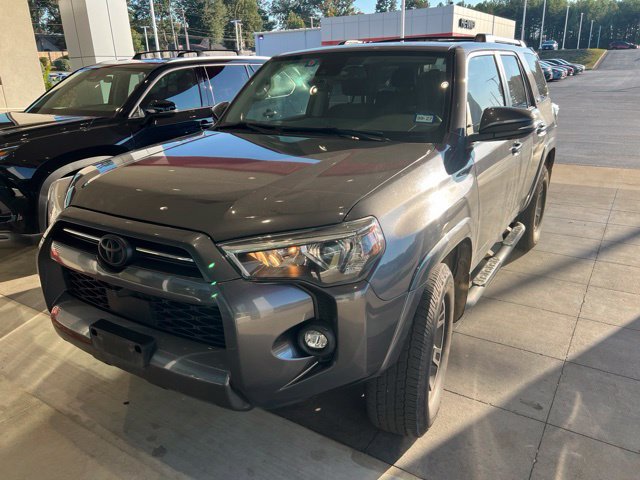 Used 2023 Toyota 4Runner SR5 Premium w/ Moonroof Package AWD/4WD image 3