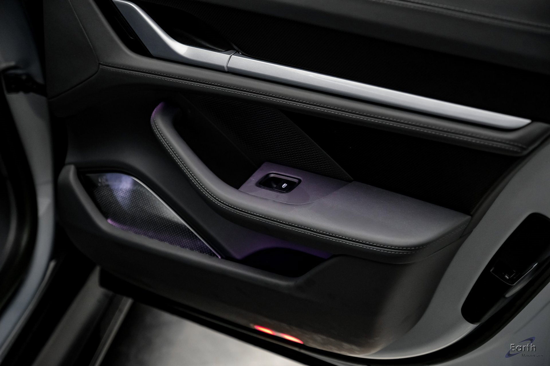 Used 2023 Porsche Taycan Turbo S w/ Premium Package image 87