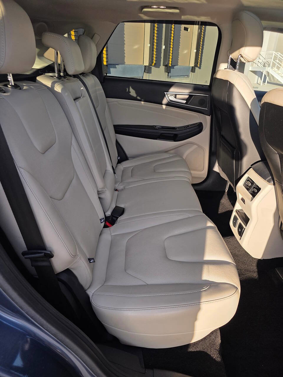 Used 2018 Ford Edge Titanium w/ Equipment Group 301A image 20