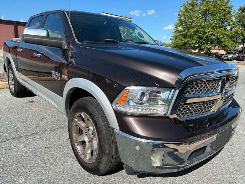 Used 2017 RAM 1500 Laramie w/ Convenience Group image 3