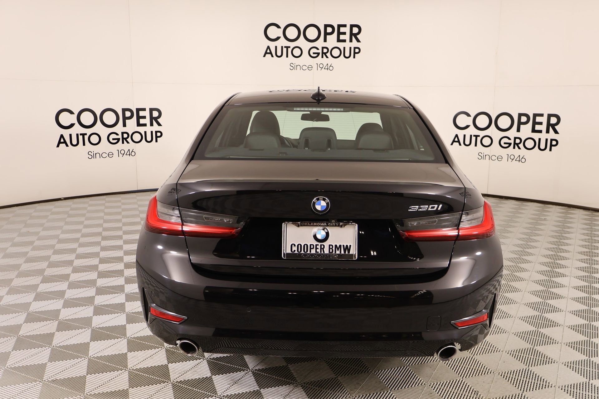 Used 2020 BMW 330i Sedan w/ Convenience Package image 23