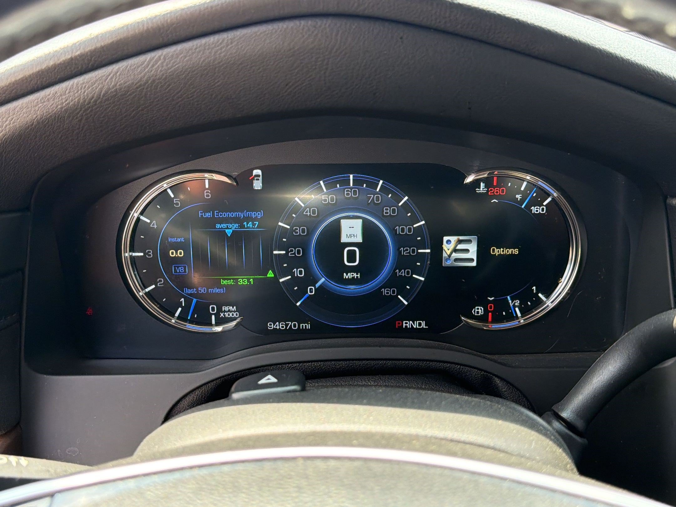 Used 2018 Cadillac Escalade Premium Luxury RWD image 21