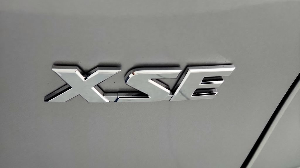 Certified 2024 Toyota RAV4 XSE w/ Weather Package AWD/4WD image 27