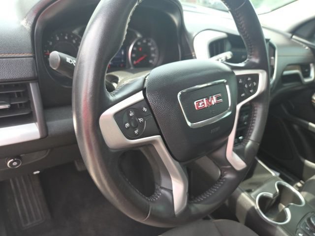Used 2021 GMC Terrain SLE w/ Driver Convenience Package FWD image 10