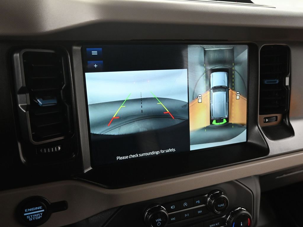 Used 2022 Ford Bronco Wildtrak image 16