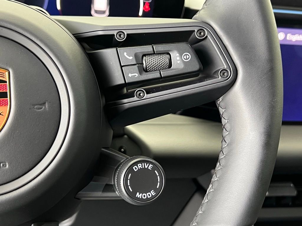 New 2026 Porsche Macan 4S Electric image 9