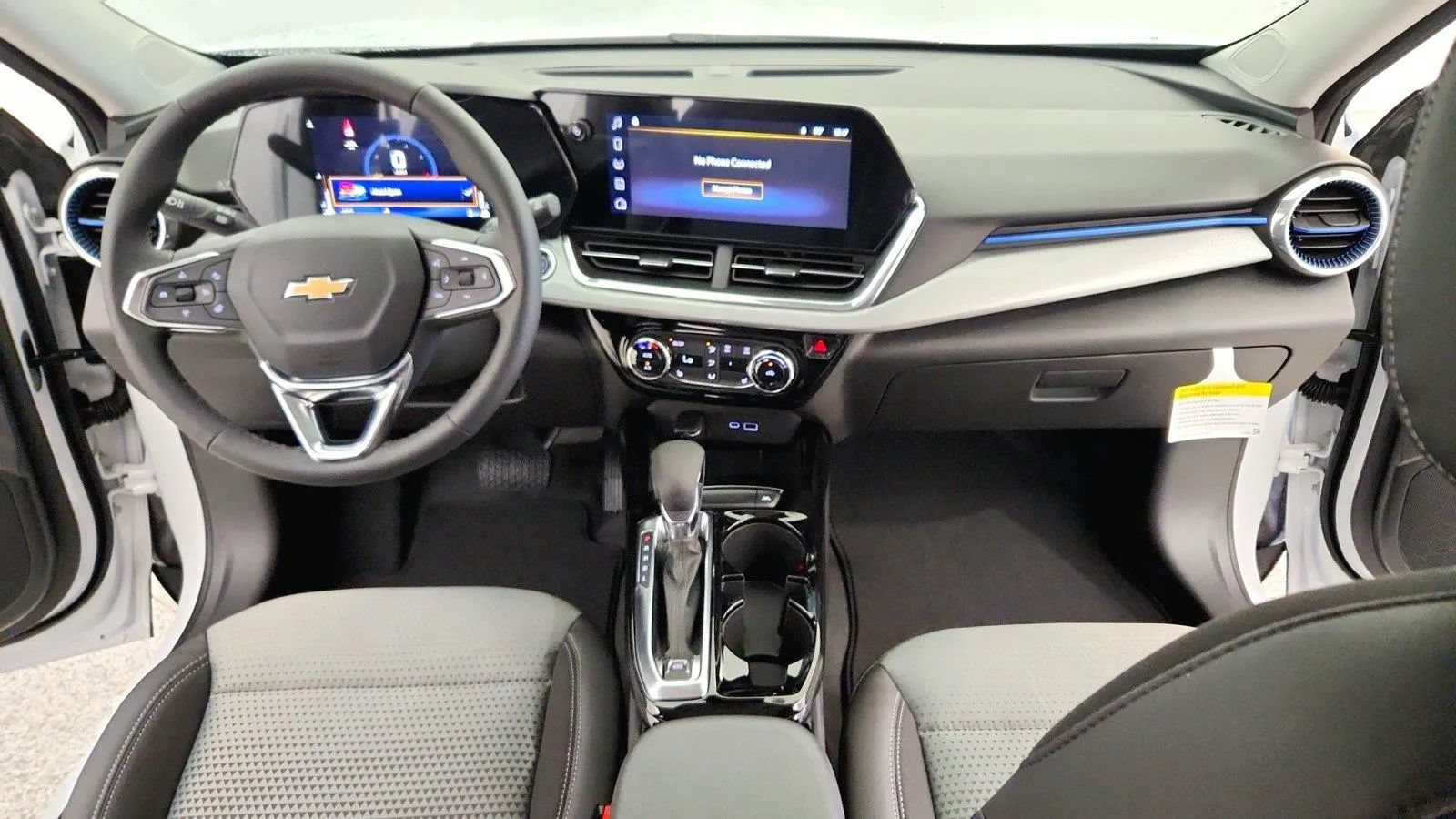 New 2026 Chevrolet Trax LT w/ Driver Confidence Package FWD image 26
