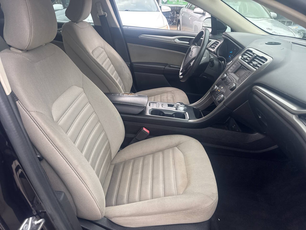 Used 2019 Ford Fusion S FWD image 9