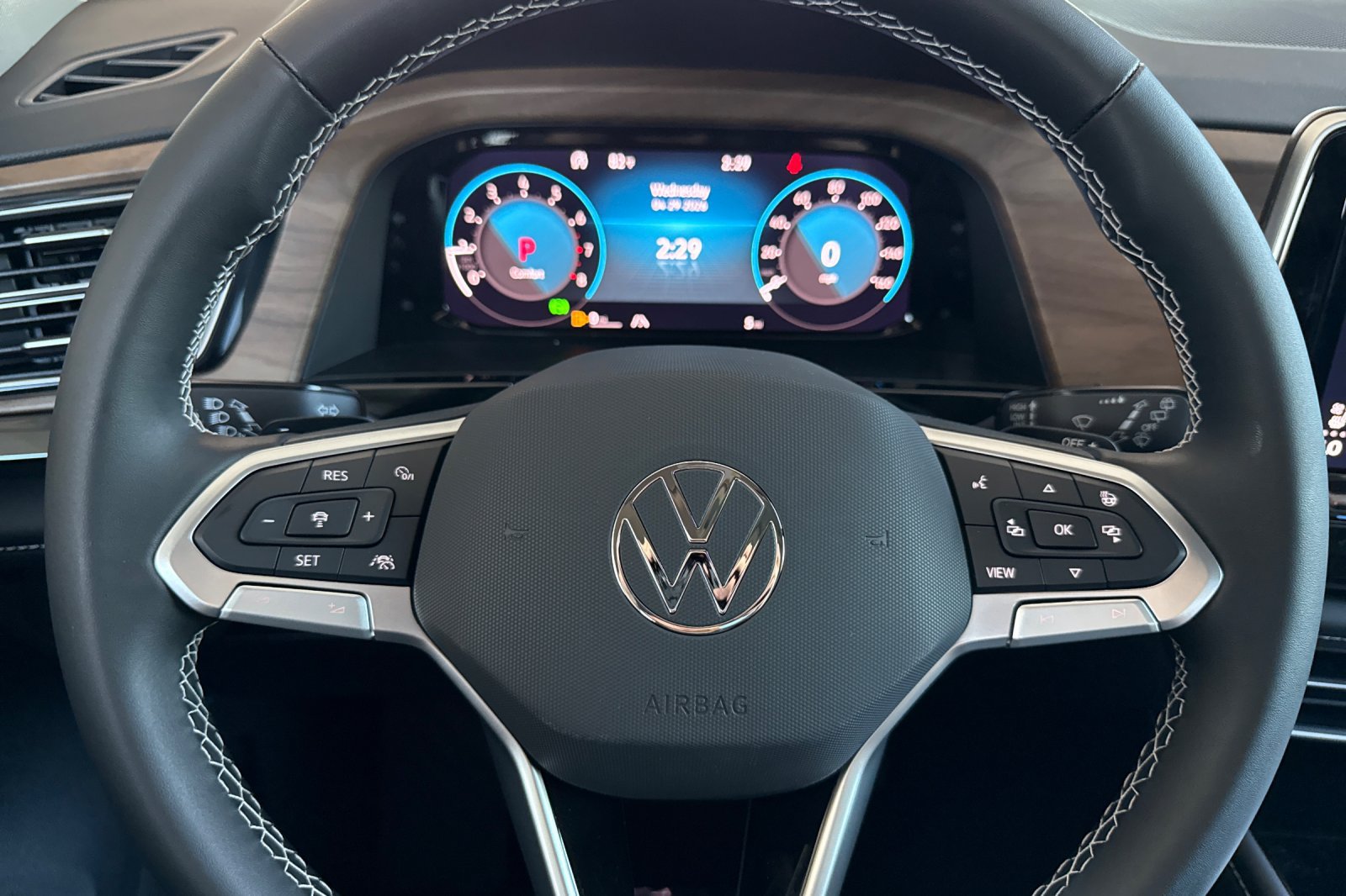 New 2026 Volkswagen Atlas SE AWD/4WD image 24