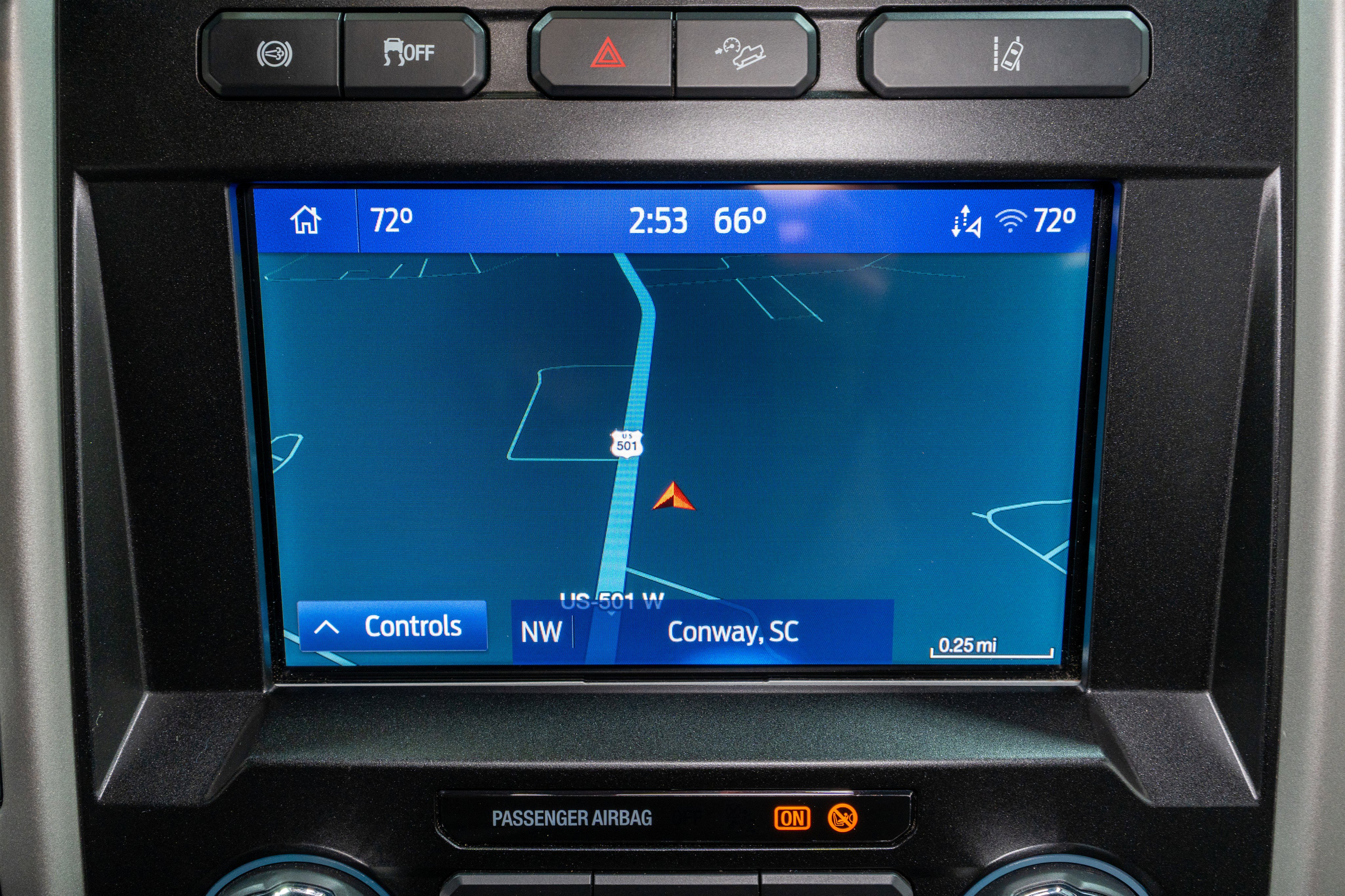 Used 2020 Ford F350 Lariat image 19