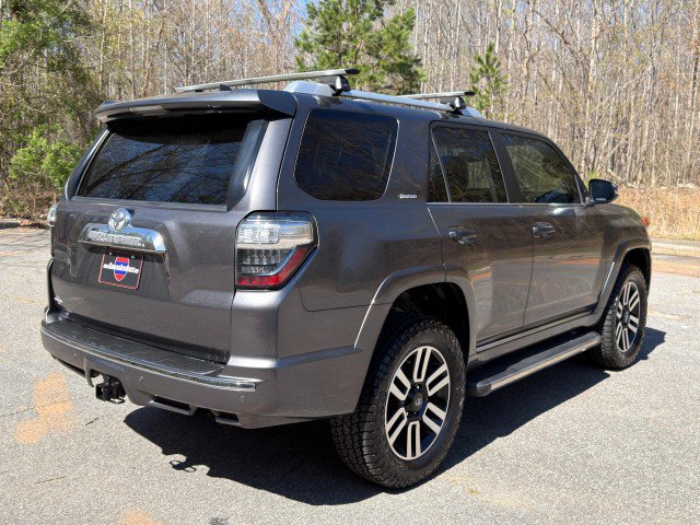 Used 2018 Toyota 4Runner Limited AWD/4WD image 18