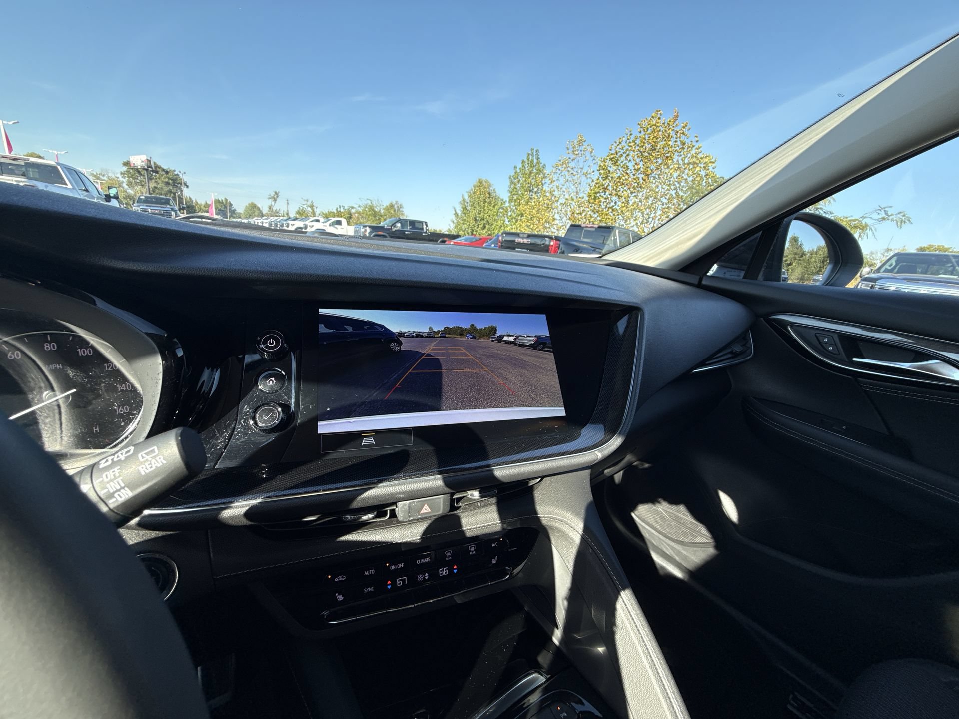 Used 2023 Buick Envision Preferred w/ Sport Touring Package AWD/4WD image 21