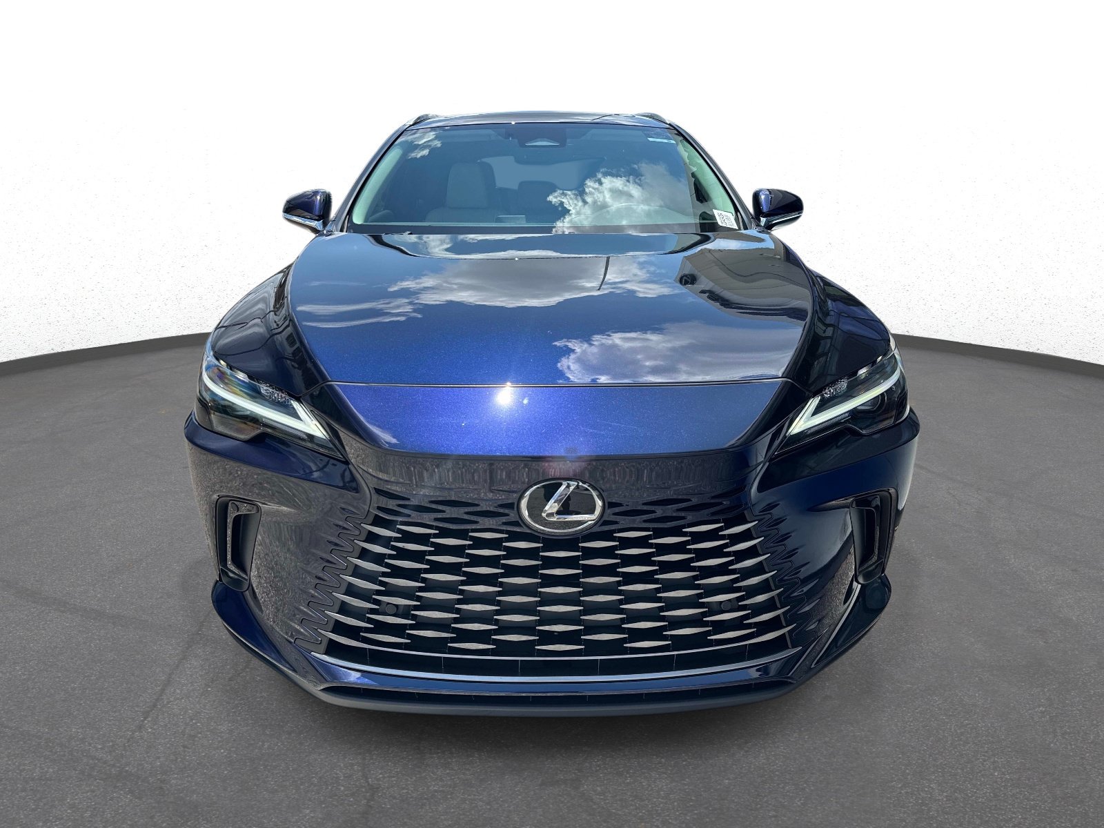 Used 2024 Lexus RX 350h w/ Accessory Package (Z1) AWD/4WD image 8