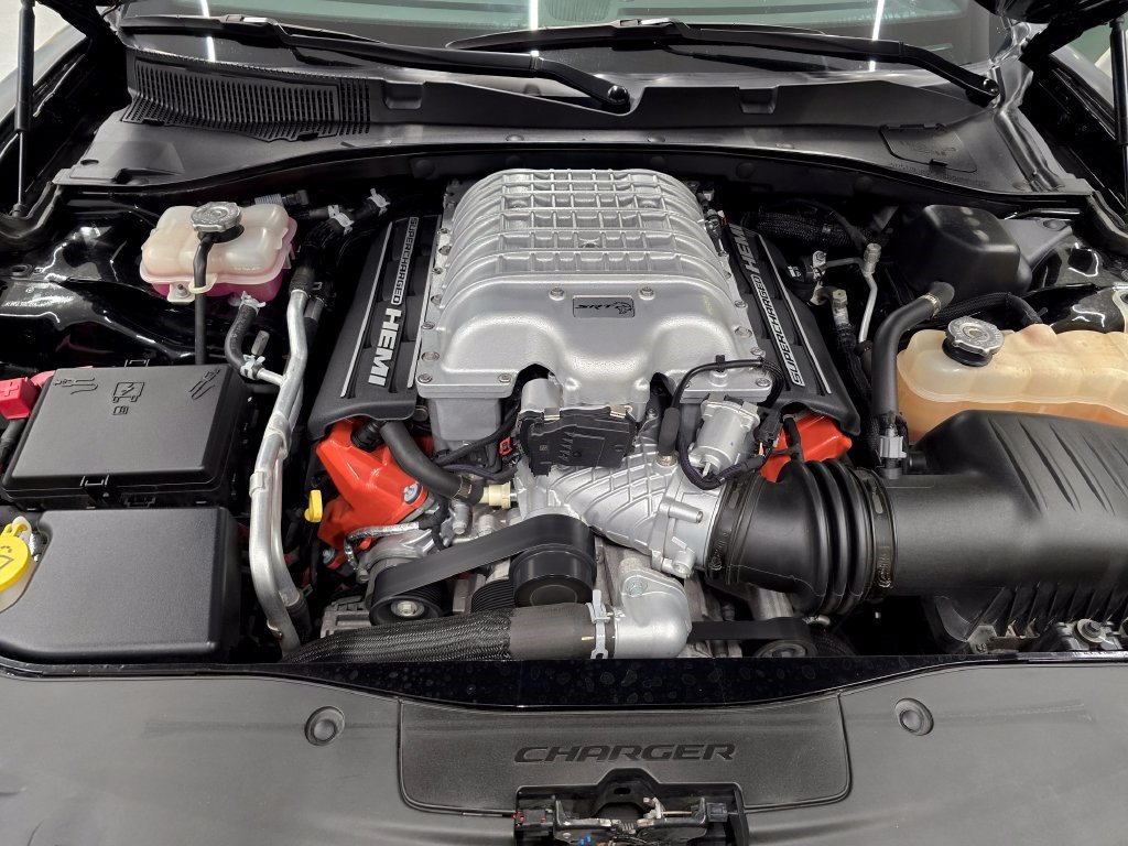 Used 2022 Dodge Charger SRT Hellcat w/ Harman/Kardon Audio Group RWD image 16