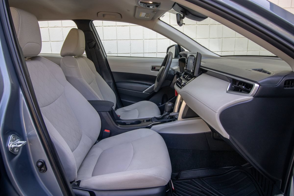 Used 2022 Toyota Corolla Cross L FWD image 20