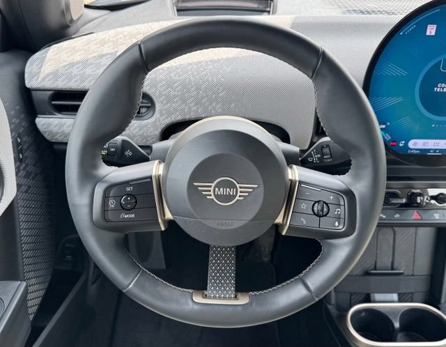 Used 2025 MINI Cooper S FWD image 20