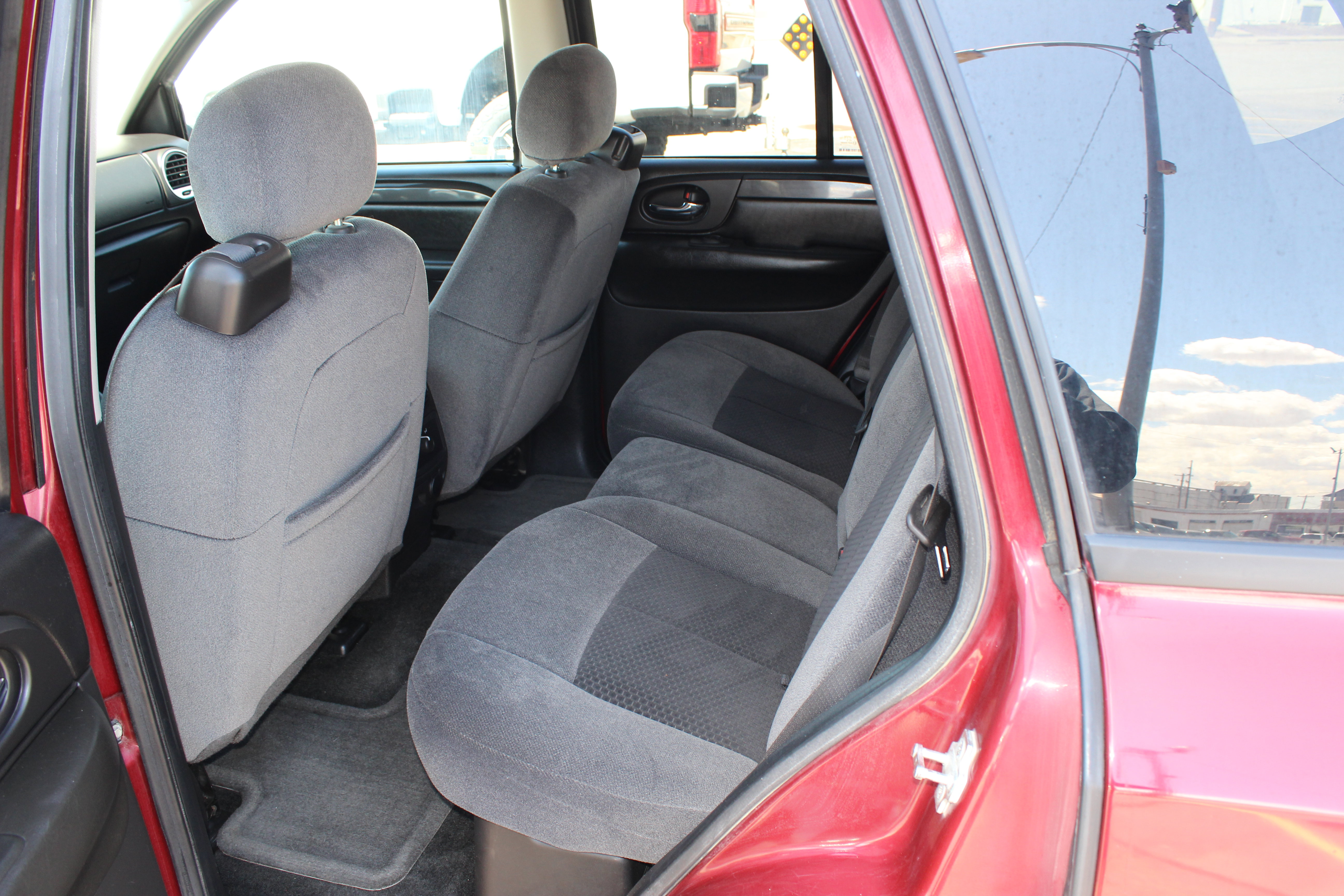 Used 2009 GMC Envoy SLE w/ Sun And Sound Package AWD/4WD image 15