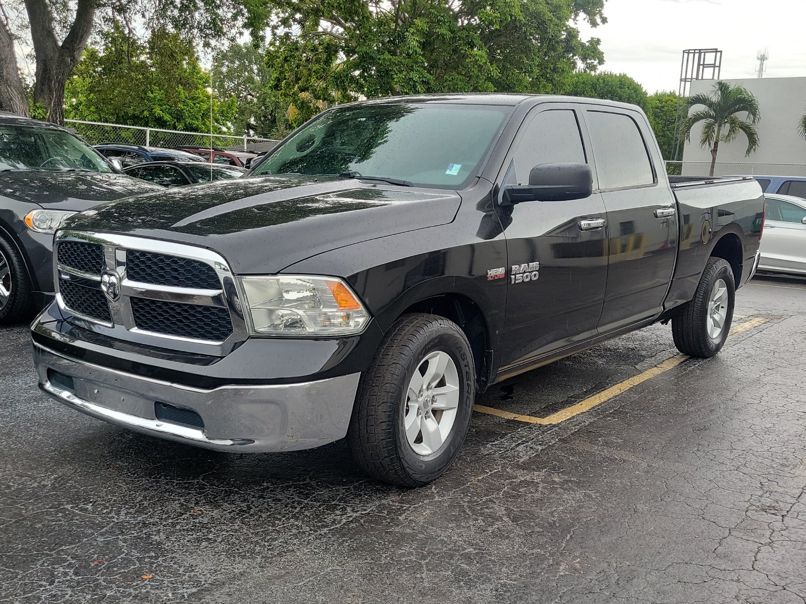 Used 2017 RAM 1500 Classic SLT RWD image 29