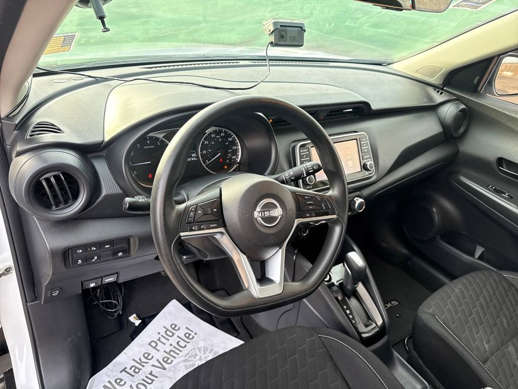 Used 2022 Nissan Kicks S w/ Interior Electronics Package image 13