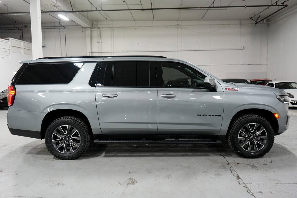 Used 2023 Chevrolet Suburban Z71 image 7