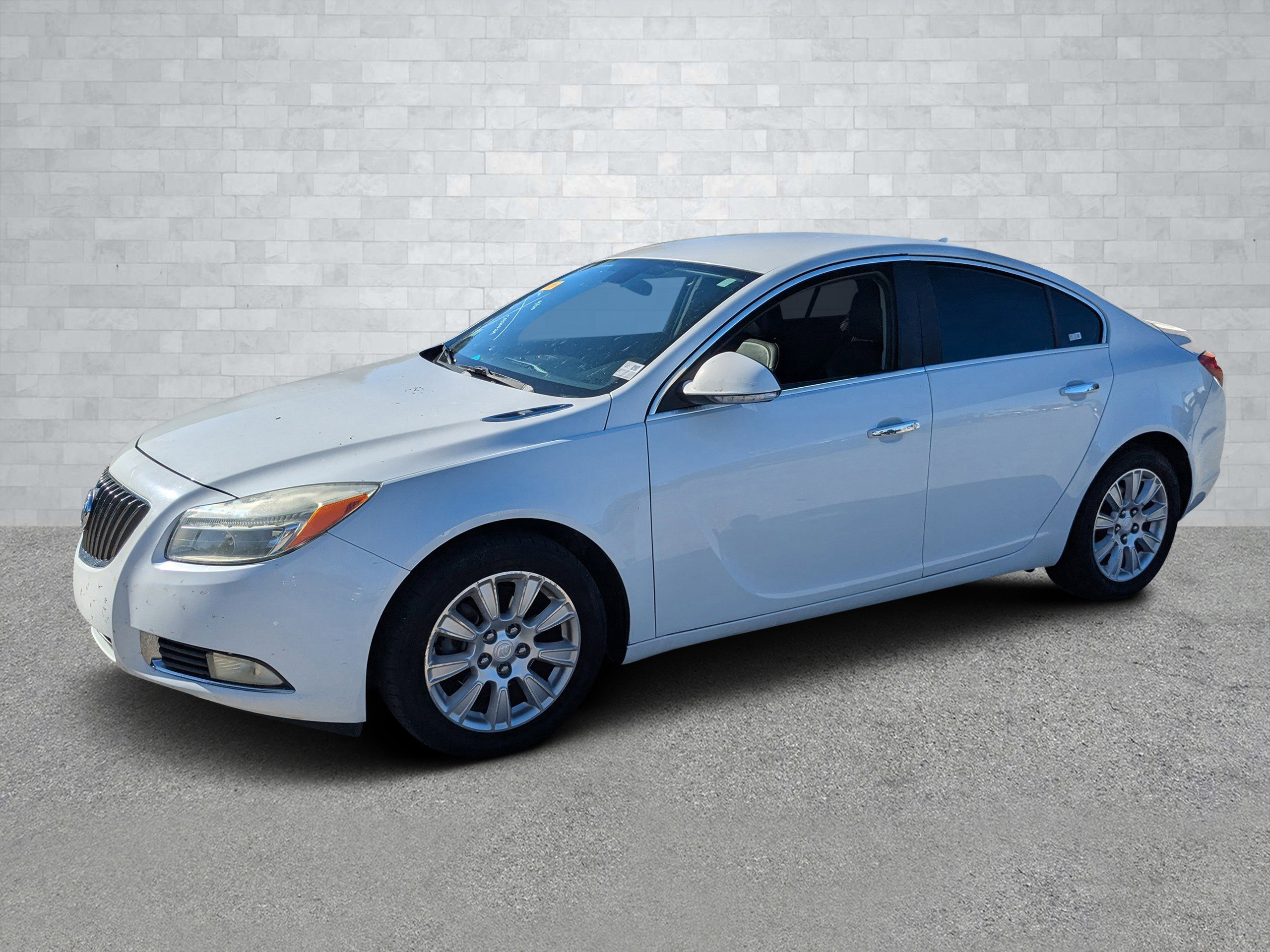 Used 2013 Buick Regal Premium image 9