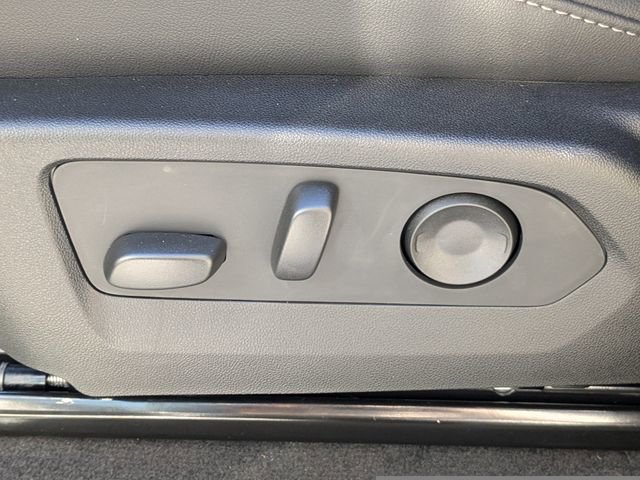 New 2026 GMC Canyon Elevation w/ Convenience Package image 20