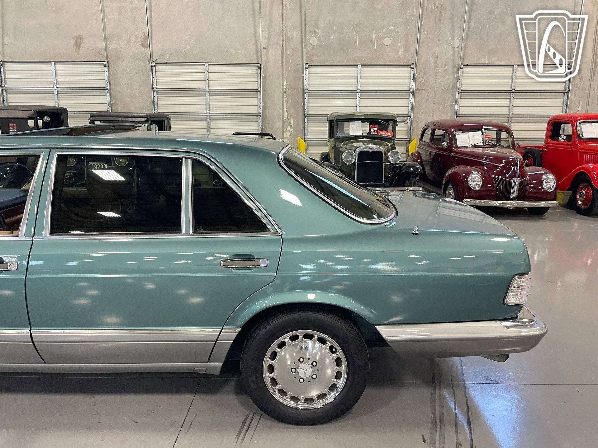 Used 1987 Mercedes-Benz 420 SEL image 32