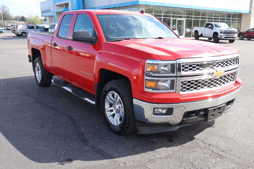Used 2014 Chevrolet Silverado 1500 LT w/ Max Trailering Package image 2
