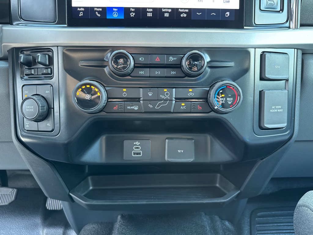 New 2026 Ford F250 XLT w/ XLT Premium Package AWD/4WD image 22
