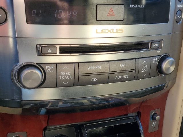 Used 2011 Lexus LX 570 4WD image 25