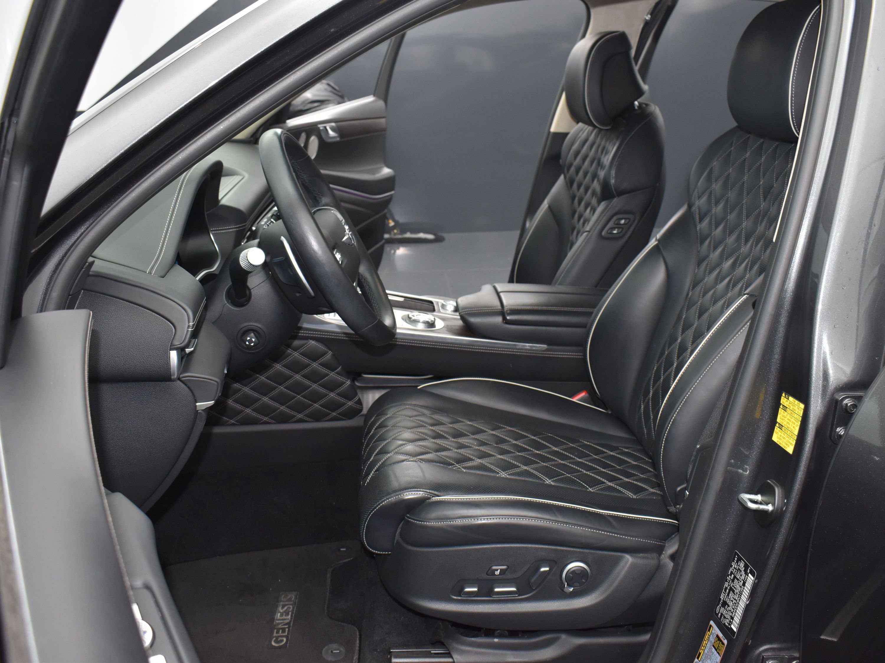 Used 2023 Genesis GV80 3.5T w/ Prestige Package image 23