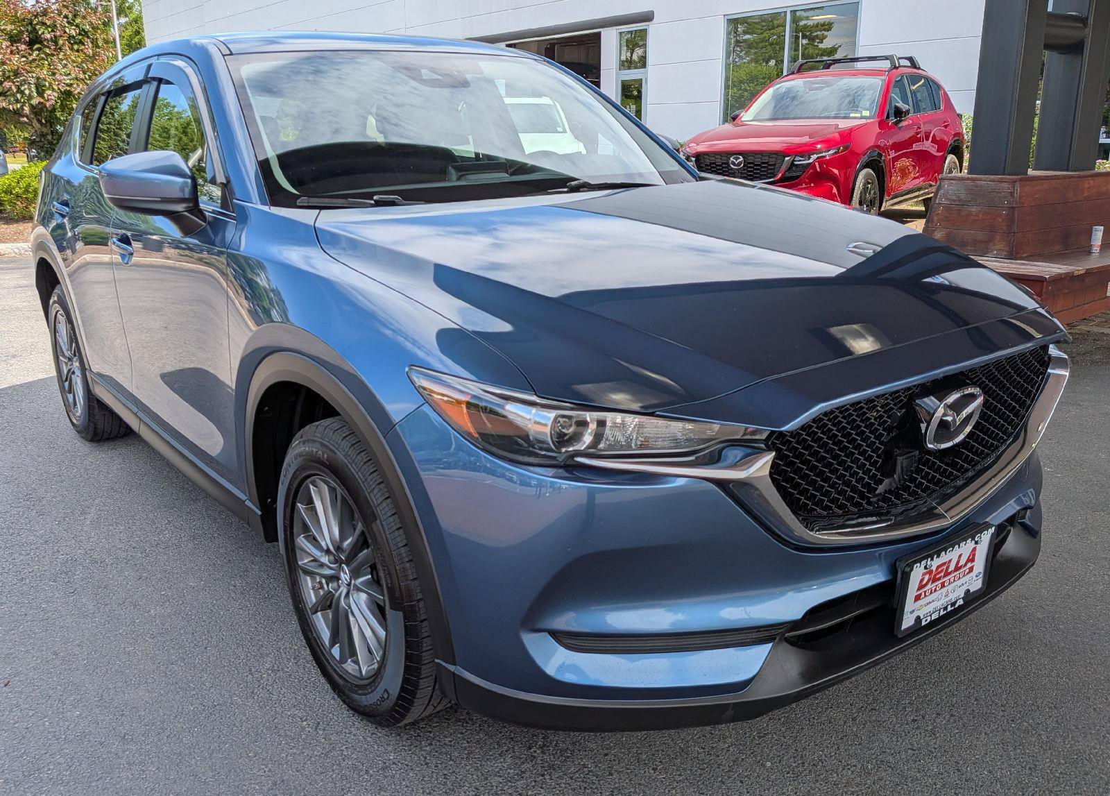 Used 2017 MAZDA CX-5 Touring AWD/4WD image 5