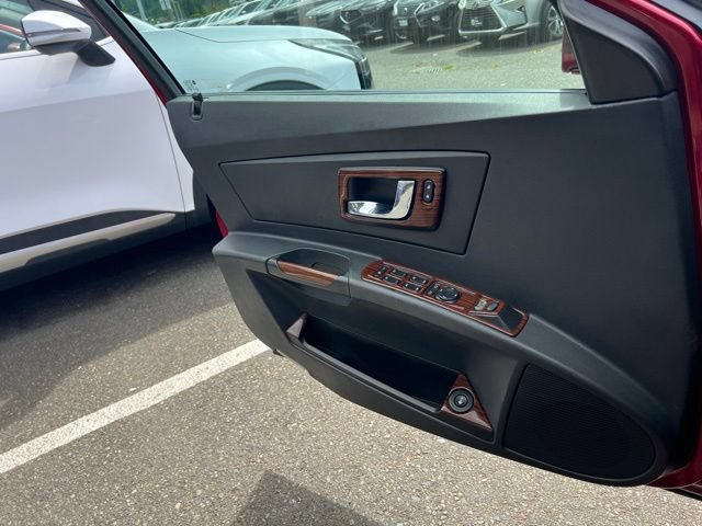 Used 2004 Cadillac CTS 3.6 w/ Preferred Equipment Group RWD image 17