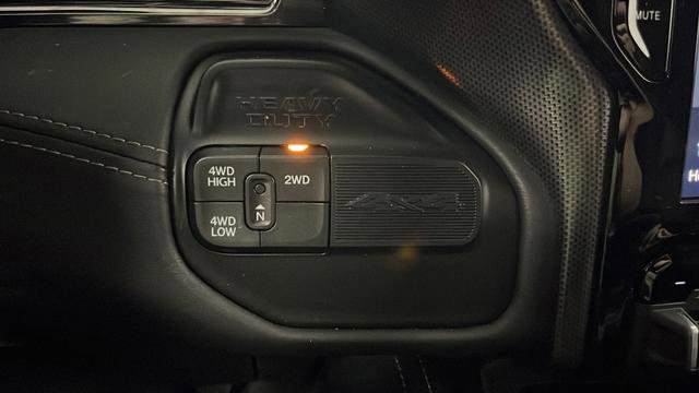 Used 2023 RAM 2500 Limited AWD/4WD image 30