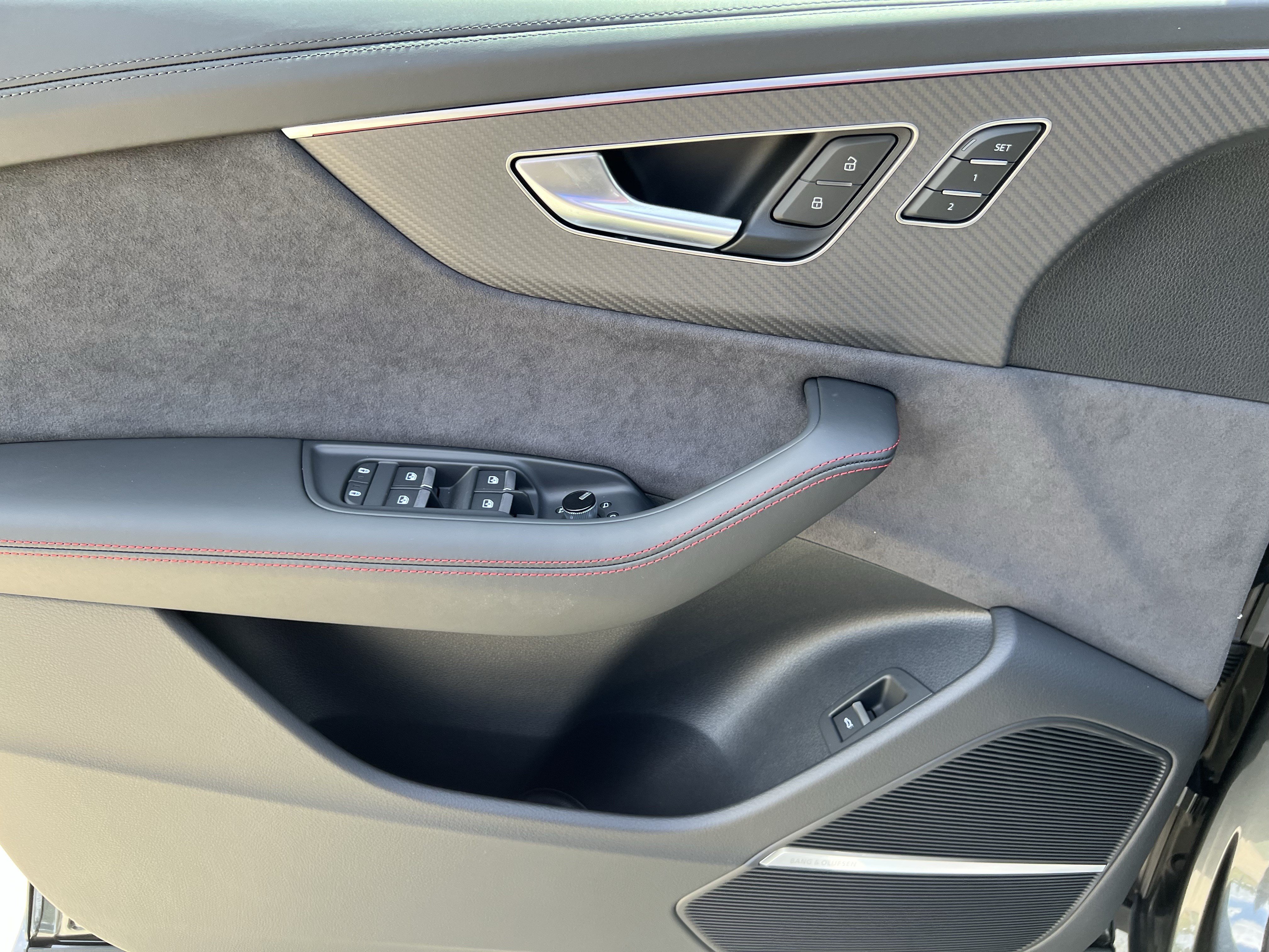 New 2026 Audi SQ8 Prestige AWD/4WD image 13