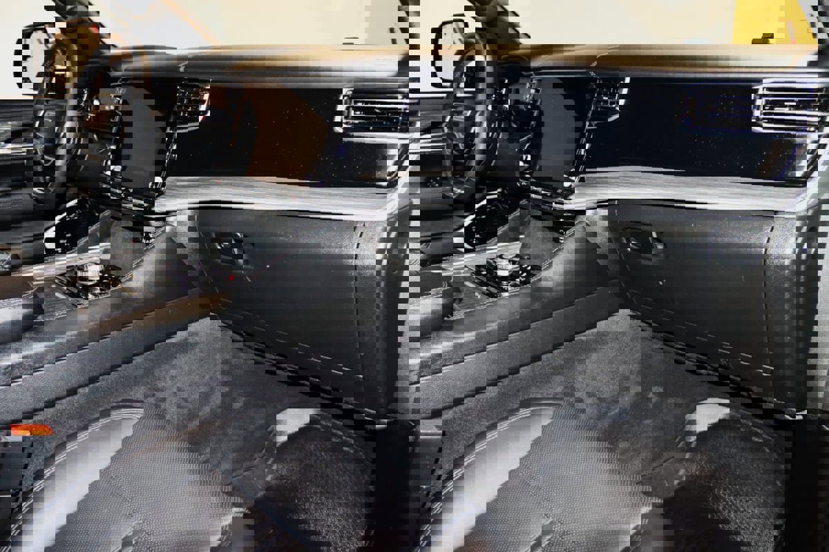 Used 2022 Jeep Wagoneer Series III w/ Premium Group I image 68