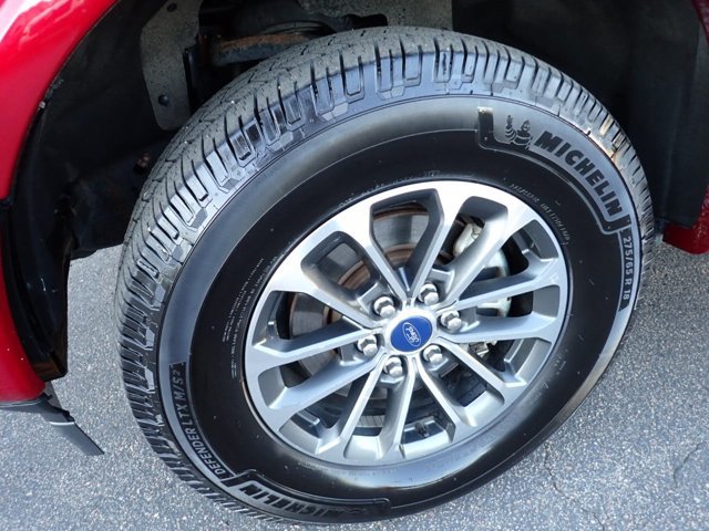 Used 2018 Ford F150 XLT w/ Equipment Group 302A Luxury AWD/4WD image 7