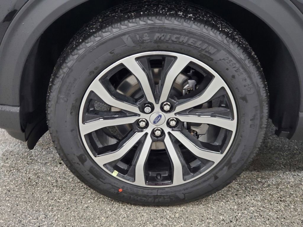 New 2026 Ford Explorer ST-Line AWD/4WD image 8