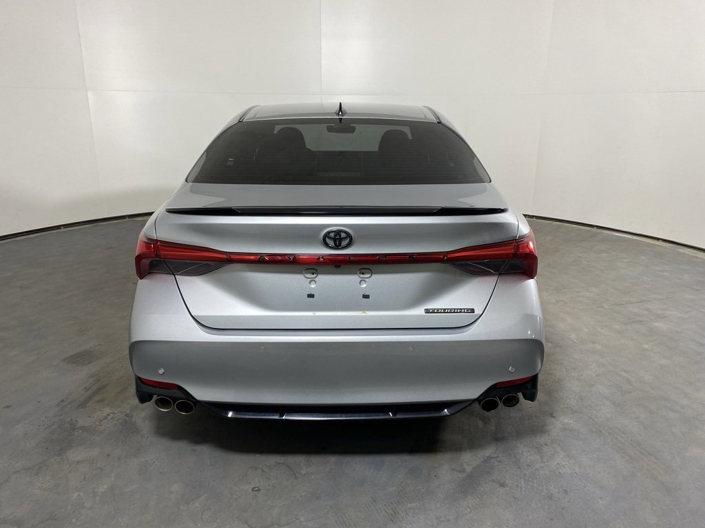 Used 2022 Toyota Avalon Touring image 6