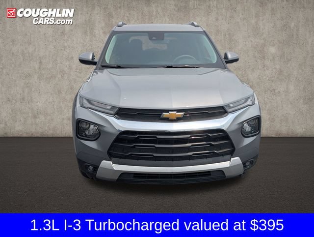 Used 2023 Chevrolet TrailBlazer LT w/ Convenience Package FWD image 2
