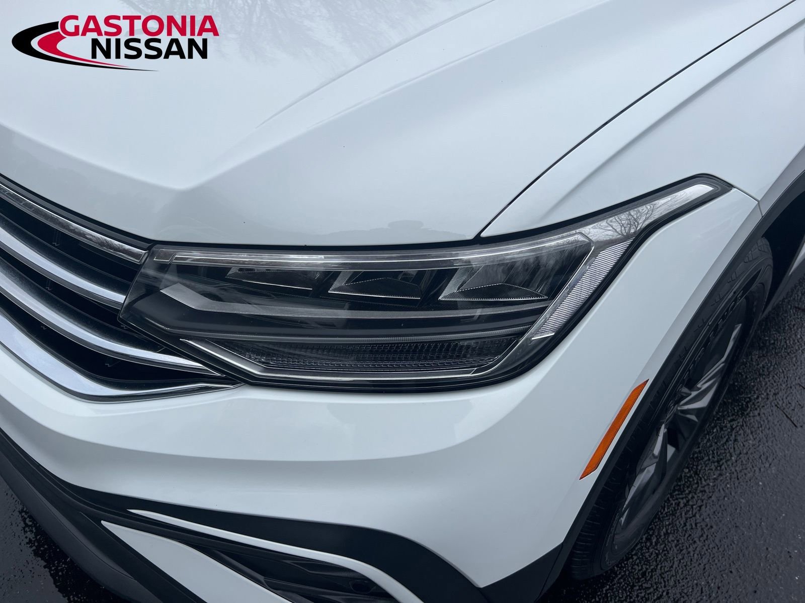 Used 2024 Volkswagen Tiguan SE image 6