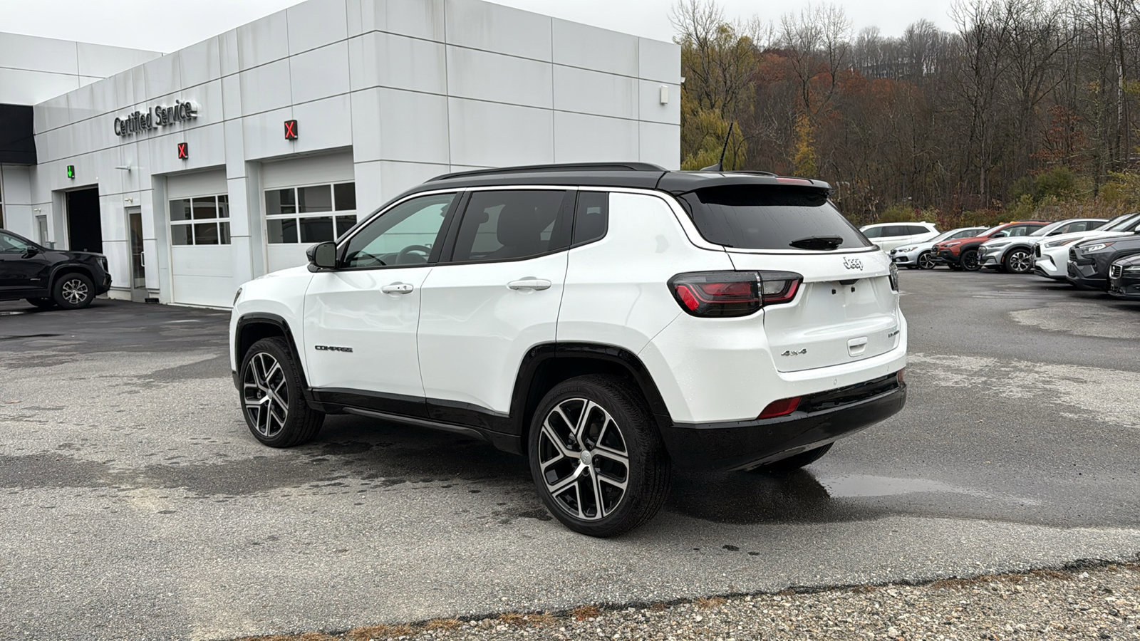 Certified 2024 Jeep Compass Limited w/ Elite Group image 6