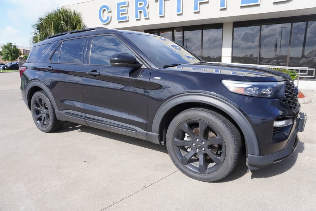 Certified 2023 Ford Explorer ST-Line w/ Class IV Trailer Tow Package