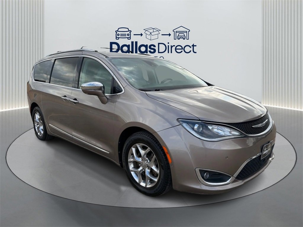 Used 2018 Chrysler Pacifica Limited w/ Advanced Safetytec Group